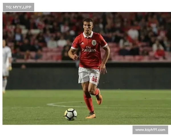 揭秘为何曼城7号竟然司职后卫这一反常背后的战术逻辑